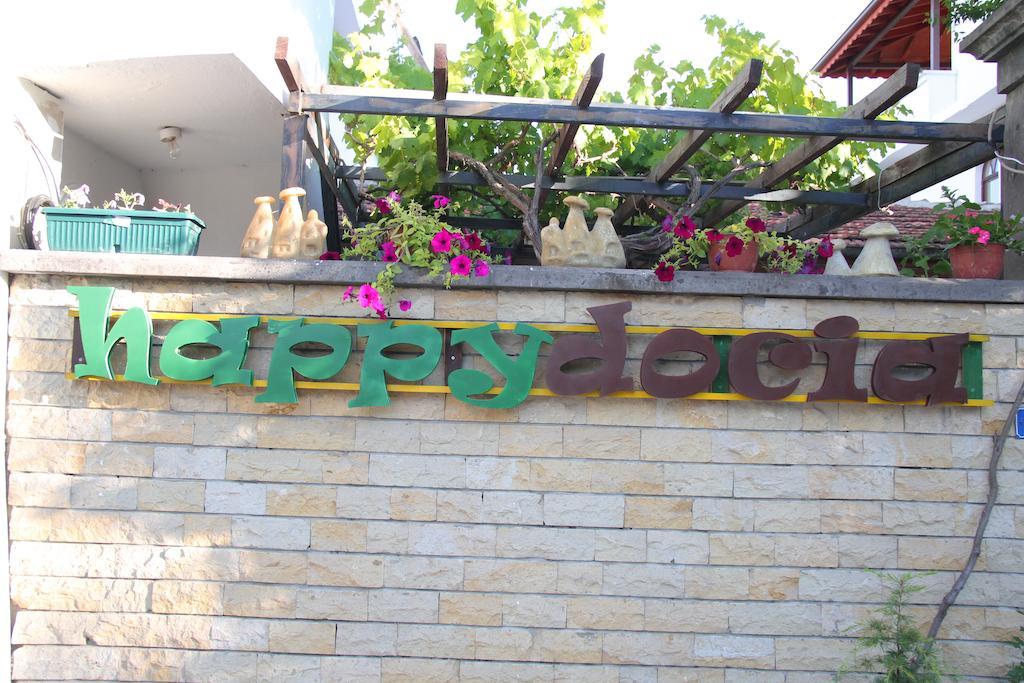 Happydocia Acomodação com café da manhã Göreme Exterior foto